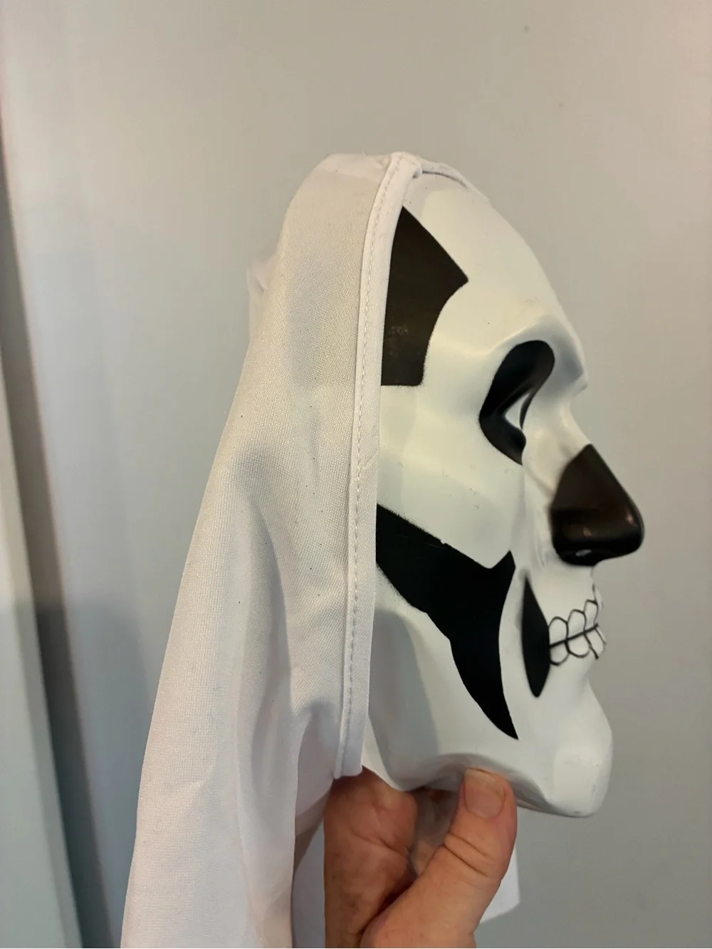 Fortnite Skull Costume Mask - Ghostly Face